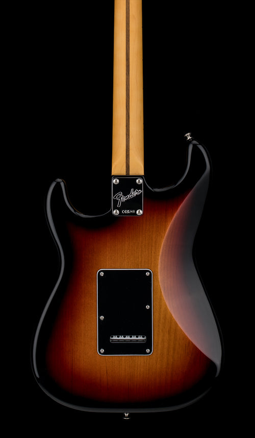 Fender American Professional Classic Stratocaster - 3-Color Sunburst #67970