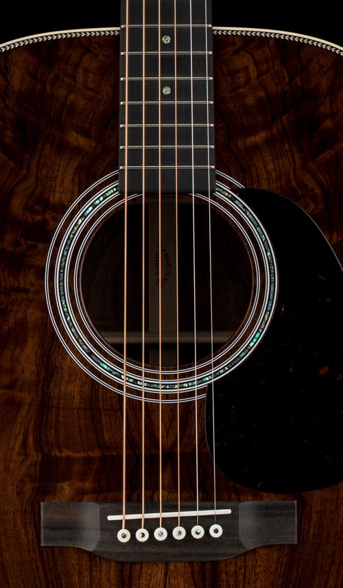 Martin Custom Shop HD-28 Style Wild Grain Rosewood #91290 (Empire Music Spec)