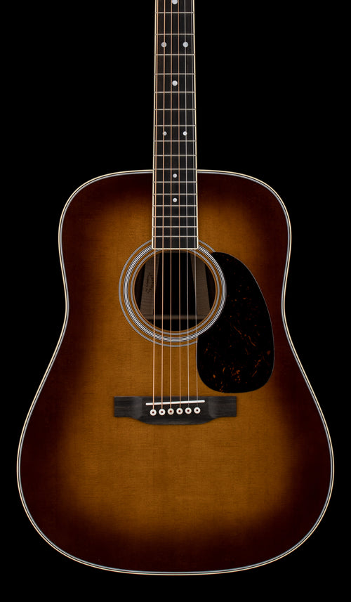 Martin D-35 - 1933 Ambertone #29811 (2025)