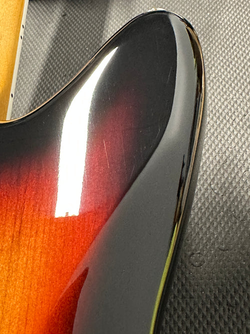 Used Fender Kurt Cobain Jaguar (2025) - 3-Color Sunburst #29652 with Original Hard Case