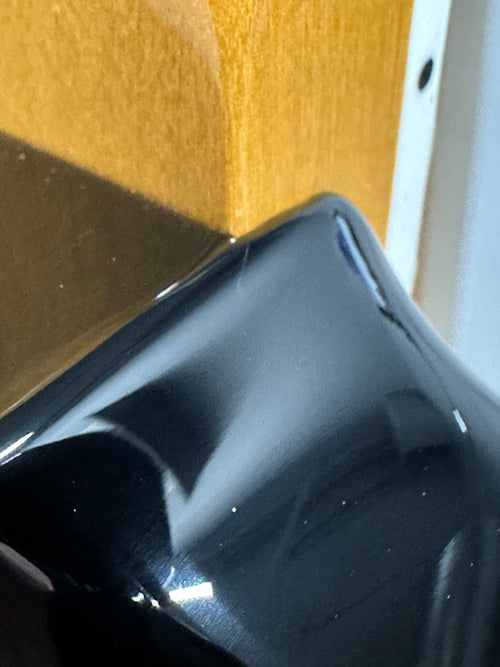 Used Fender Kurt Cobain Jaguar (2025) - 3-Color Sunburst #29652 with Original Hard Case