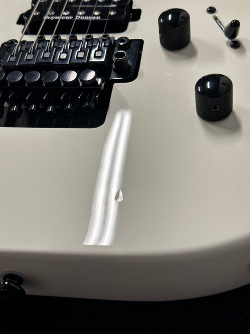Used Jackson Pro Series DK2M Dinky (2022) - Snow White #00971 with Hard Case