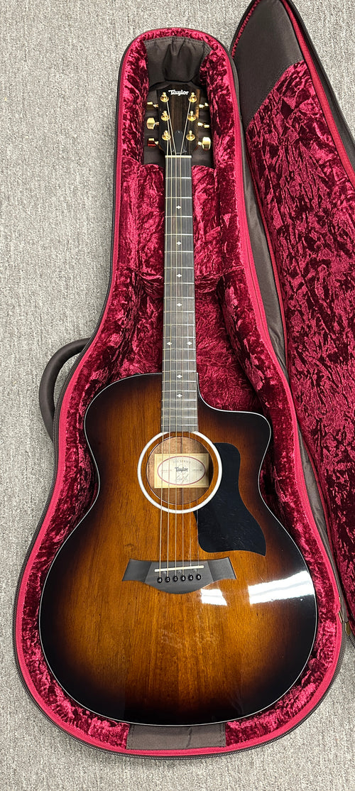 Used Taylor 224ce-K DLX (2022) - Shaded Edgeburst #02158 with Gig Bag