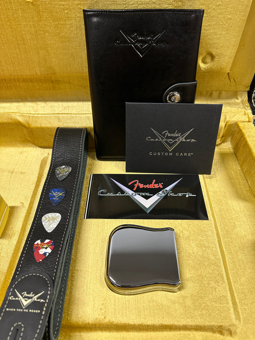 Fender Custom Shop Vintage Custom '68 Blue Flower Telecaster NOS #38787