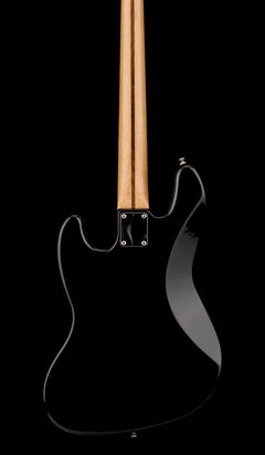 Used Fender Standard Jazz Bass (2001) - Black #15407 with Gig Bag