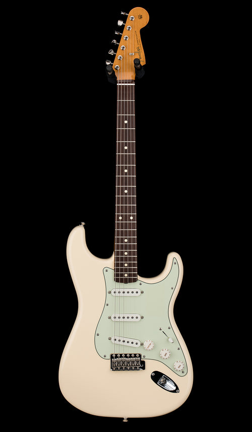 Used Fender Vintera II '60s Stratocaster - Olympic White #55107 with Gig Bag