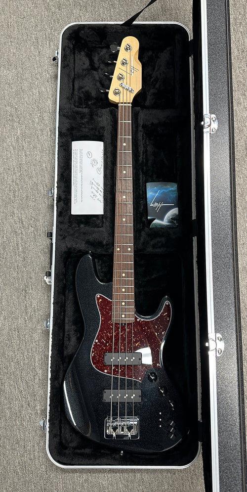 Used L.E.H. Jetstream 4 - Pearl Black #143 with Hard Case