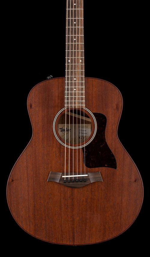 Used Taylor GTe Mahogany (2022) #62026 with Original Gig Bag