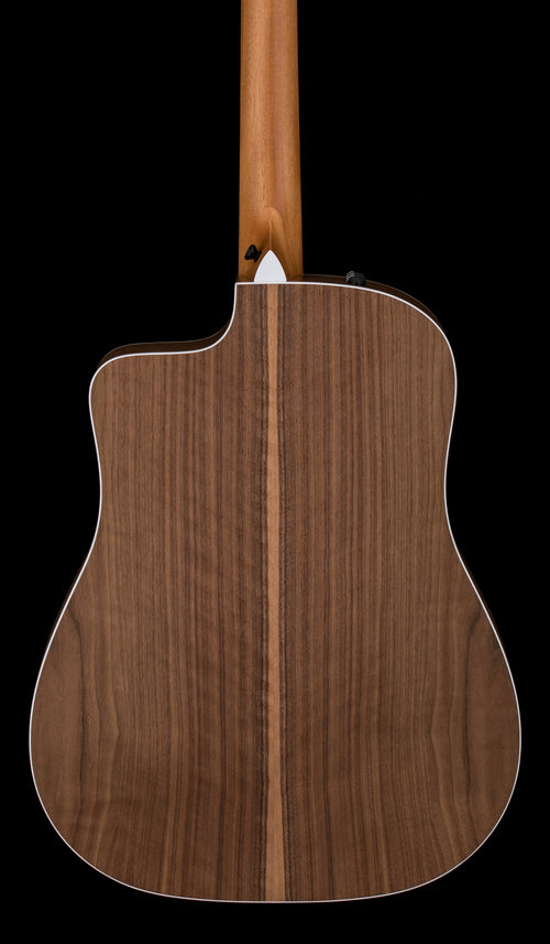 Taylor 210ce - Natural #65376 (Demonstration Model)