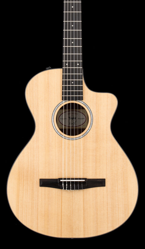 Taylor 212ce-N Plus #86457