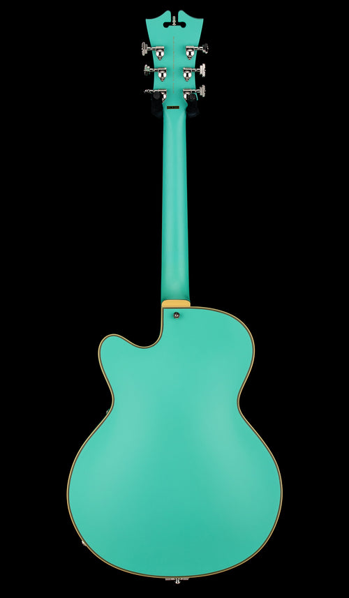 D'Angelico Deluxe 175 LE - Matte Surf Green #03194 (B-Stock)