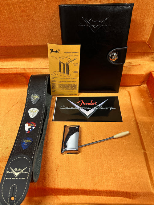 Fender Custom Shop Empire 67 Stratocaster Relic - 3-Color Sunburst #82401