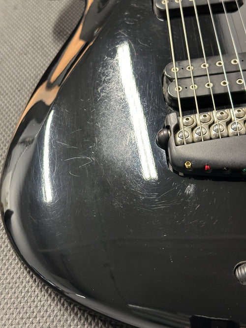 Used Parker Fly Deluxe (1994) - Black #126054BP with Original Gig Bag