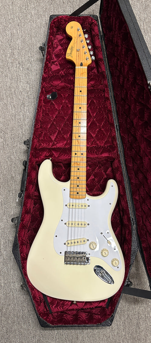 Used Fender FSR Guitar Center 60s Reverse Headstock Strat (2007) - Olympic White #79287 with Hard Case