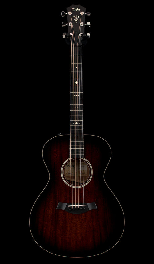 Used Taylor 522e (2021) #71139 with Original Hard Case