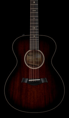 Used Taylor 522e (2021) #71139 with Original Hard Case