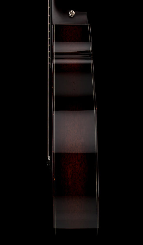 Used Taylor 562ce (2021) - Shaded Edgeburst #51096 with Original Hard Case