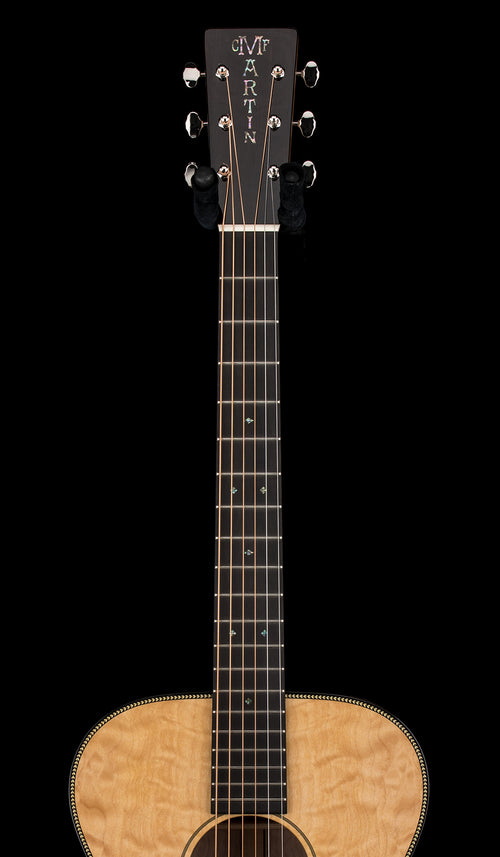 Martin Custom Shop 00-28 Style Master Grade Deep Quilt Maple (Empire Music Spec) #29854