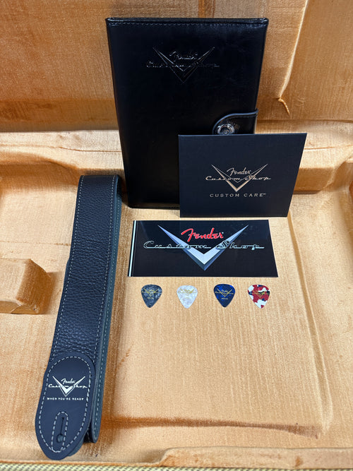 Fender Custom Shop Empire 58 Precision Bass Journeyman Relic - Aged 2-Color Sunburst #86942