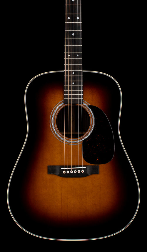 Martin D-28 - 1935 Sunburst #15015 (2025)