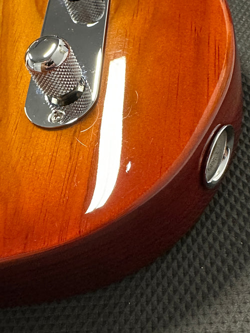 Used American Professional II Telecaster (2023) - Sienna Sunburst #09491 with Original Hard Case