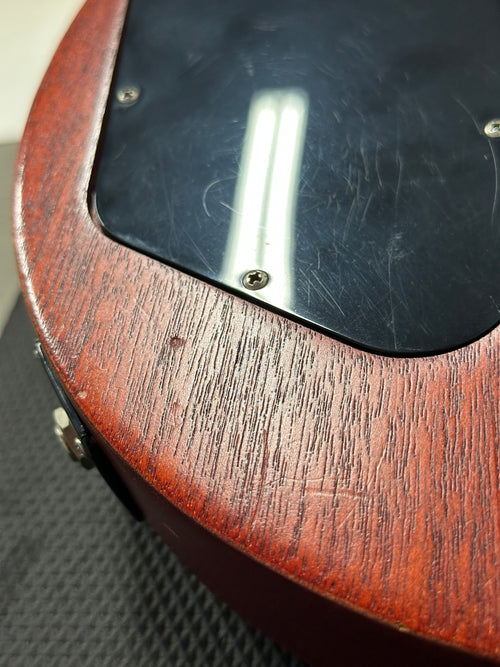 Used Gibson Les Paul Studio (2011) - Worn Cherry #10631 with Hard Case