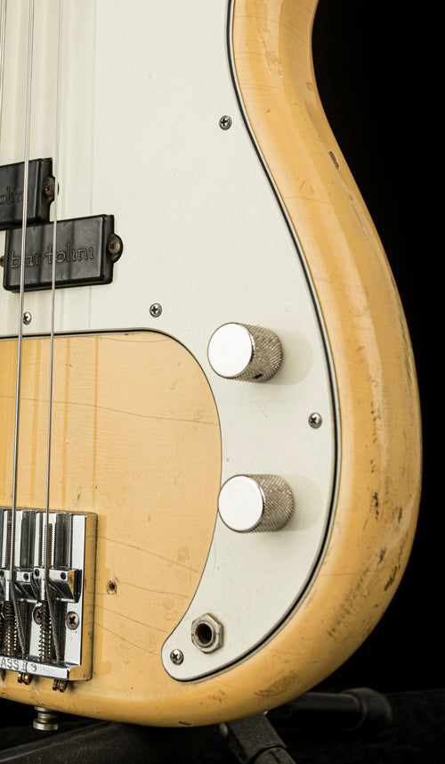 Vintage Fender 1976 Precision Bass - Olympic White #99691 with Gig Bag