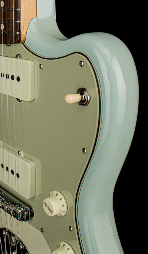 Used Fender Custom Shop Chicago Music Exchange Special '62 Jazzmaster DLX Closet Classic (2024) - Super Aged Olympic White/Sonic Blue Burst #34547 with Original Hard Case