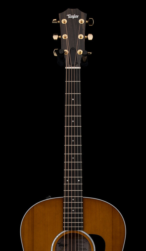 Taylor 217e Plus Special Edition - Honeyburst #26500