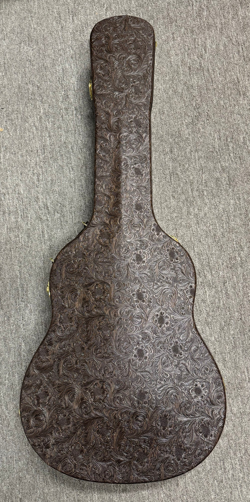 Used Taylor 317 (2022) - Natural #12056 with Original Hard Case