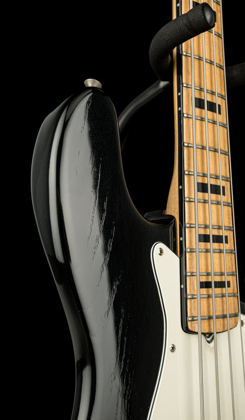 Vintage Fender 1973 Jazz Bass - Black #96090 with Hard Case