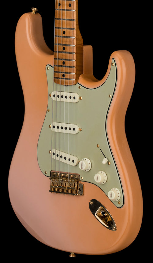 Used Fender Custom Shop Masterbuilt Dale Wilson '59 Stratocaster DLX Closet Classic (2024) - Aged Shell Pink #78349 with Original Hard Case