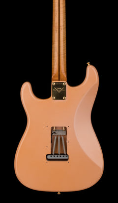 Used Fender Custom Shop Masterbuilt Dale Wilson '59 Stratocaster DLX Closet Classic (2024) - Aged Shell Pink #78349 with Original Hard Case