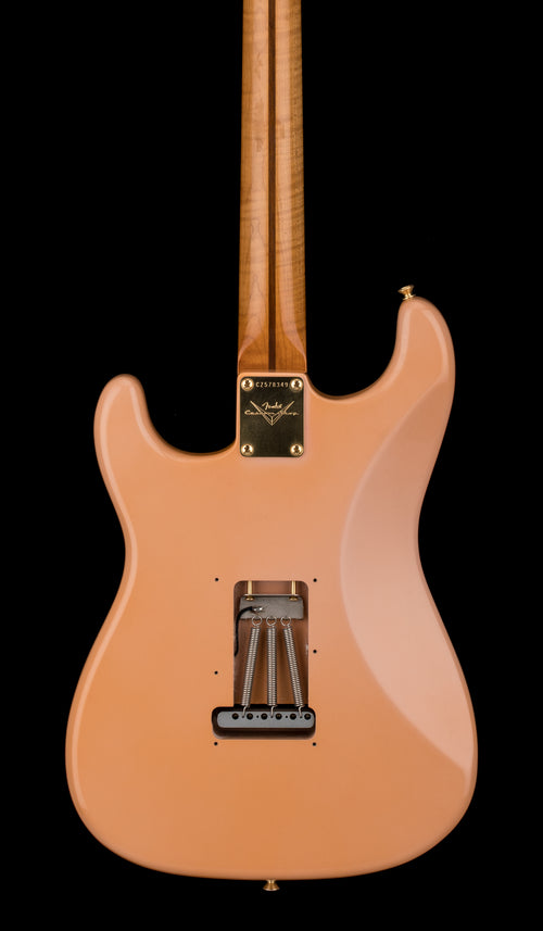 Used Fender Custom Shop Masterbuilt Dale Wilson '59 Stratocaster DLX Closet Classic (2024) - Aged Shell Pink #78349 with Original Hard Case