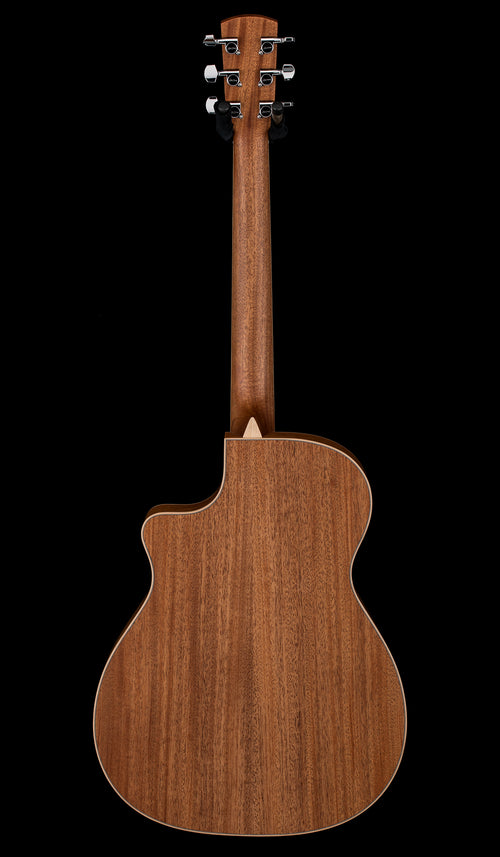 Used Larrivée OMV-03 Recording Series (2024) #41926 with Original Hard Case