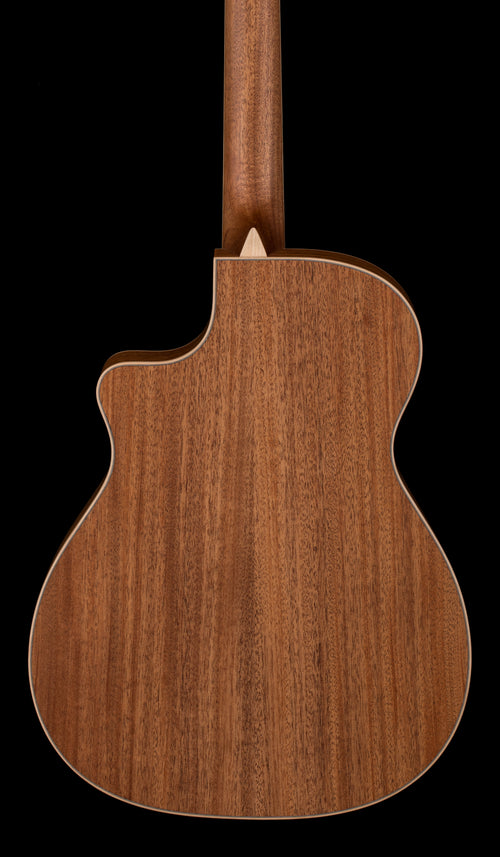 Used Larrivée OMV-03 Recording Series (2024) #41926 with Original Hard Case