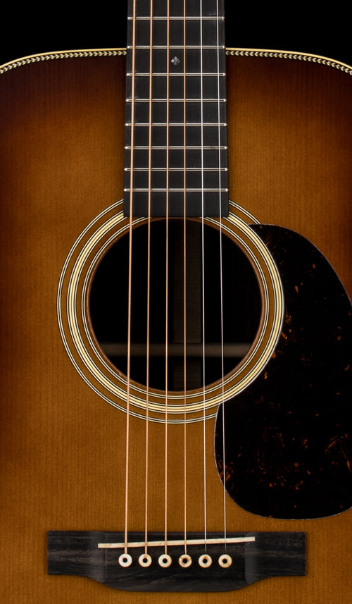 Martin Custom Shop D-28 Authentic 1937 (Stage 1 Ambertone) #34469