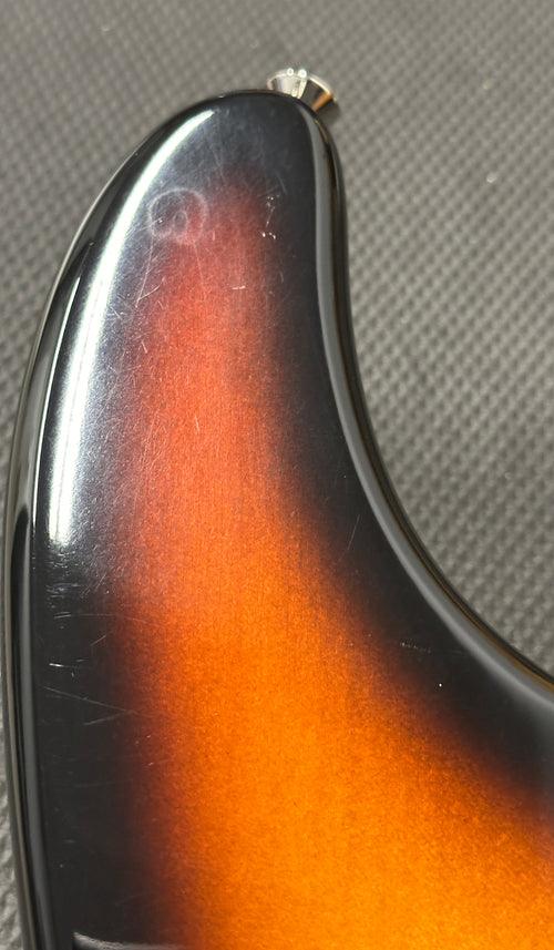 Used Fender Jazz Bass Plus (1992) - Sunburst #06820 with Gig Bag