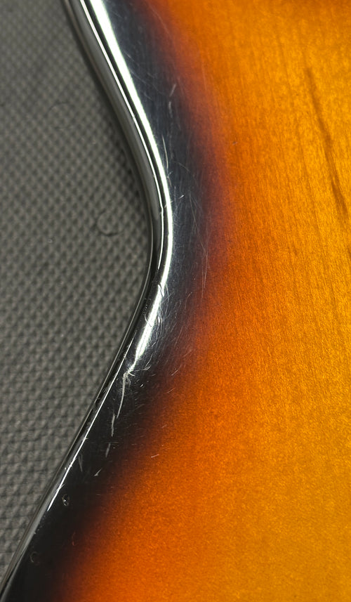 Used Fender Jazz Bass Plus (1992) - Sunburst #06820 with Gig Bag