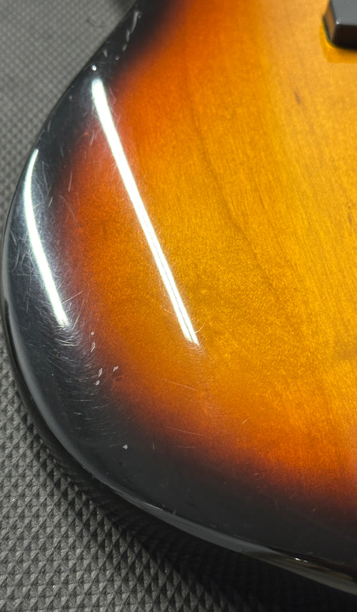 Used Fender Jazz Bass Plus (1992) - Sunburst #06820 with Gig Bag