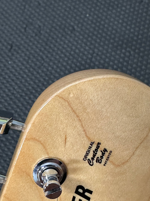 Used Fender Classic Series 70s Stratocaster (2014) - Olympic White #78005 with Original Gig Bag