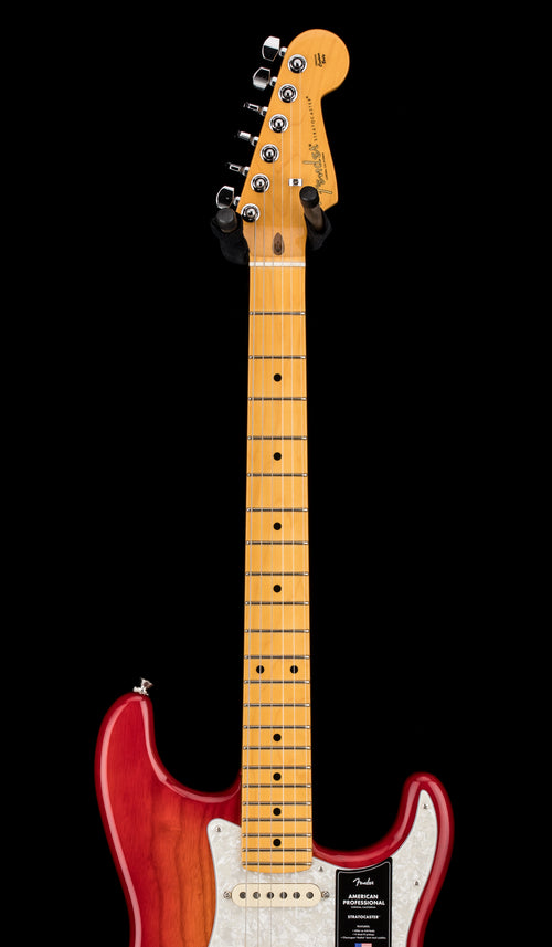 Fender American Professional Stratocaster - Aged Cherry Burst #35270