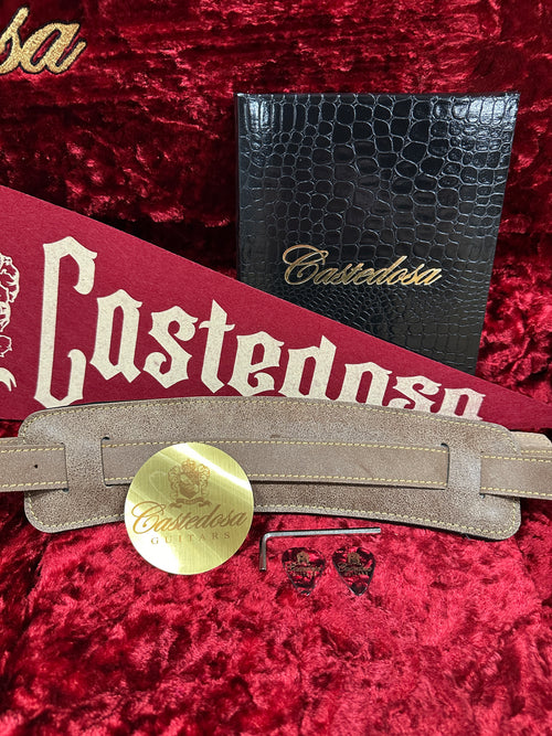Castedosa Guitars Marianna Bevel - Aged Inca Silver #544