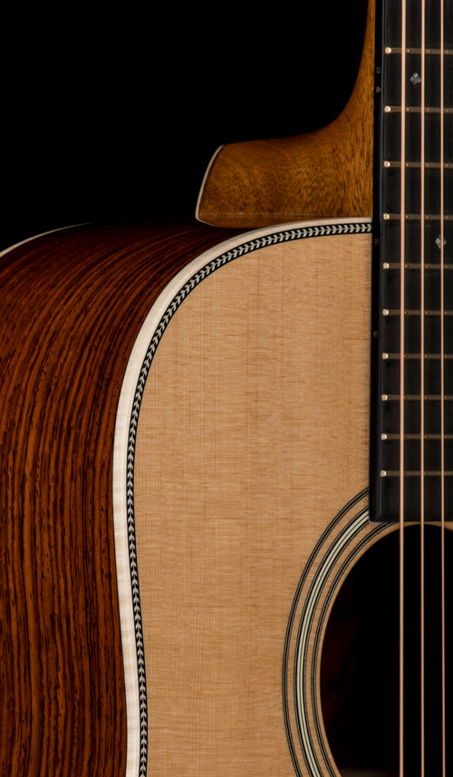 Martin Custom Shop D-28 Modern Deluxe Style Sitka Spruce VTS/Cocobolo #74393 (Empire Music Spec)