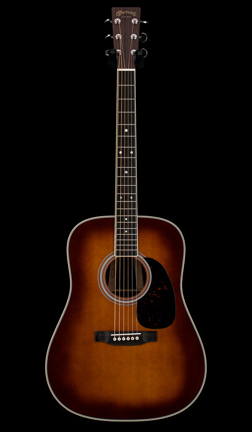 Martin D-35 - 1933 Ambertone #21030 (2025)