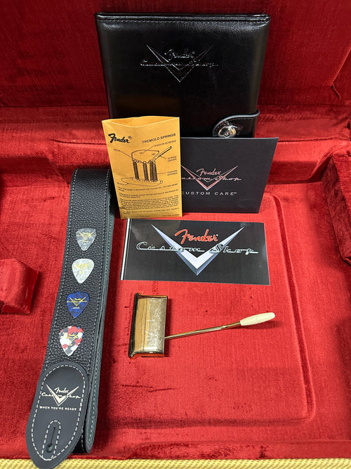 Fender Custom Shop Limited Edition 1957 Stratocaster Relic/Closet Classic Hardware - Gold Sparkle #81652