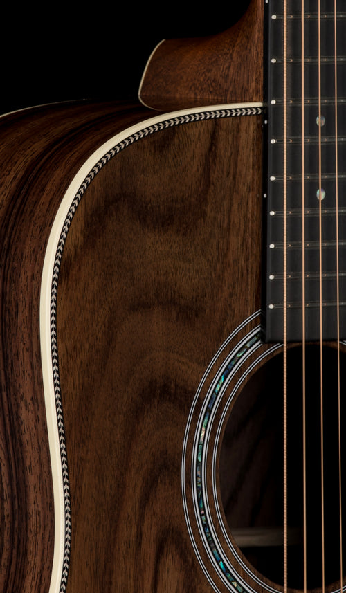 Martin Custom Shop HD-28 Style Wild Grain Rosewood #55753 (Empire Music Spec)