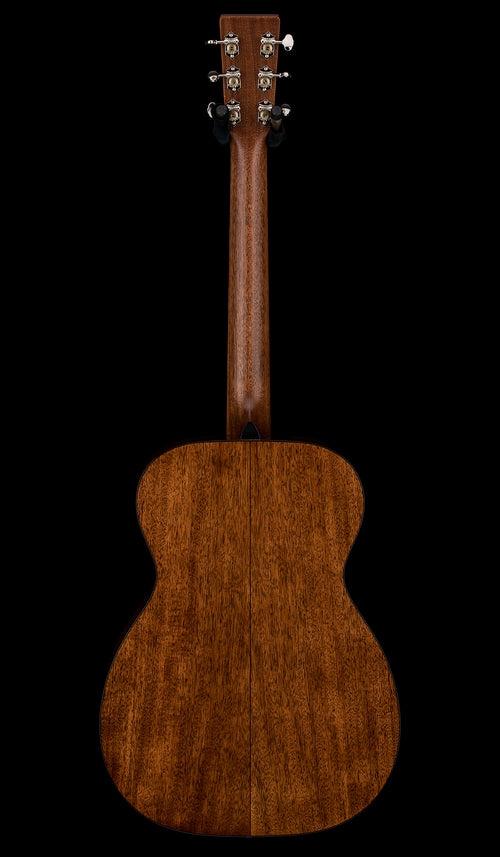 Martin 00-18 - Natural #22910 (NAMM 2026)