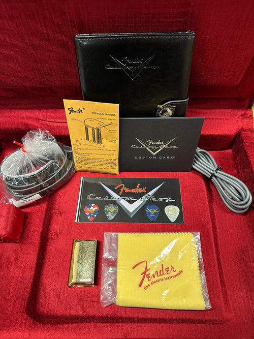 Fender Custom Shop Limited Edition 1954 Hardtail Stratocaster Deluxe Closet Classic - Dirty White Blonde #0657