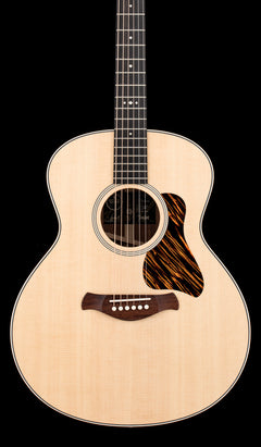 Taylor Benchmark Custom Gold Label Super Auditorium Lutz Spruce and Honduran Rosewood #96100